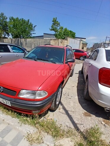 Opel Astra-3