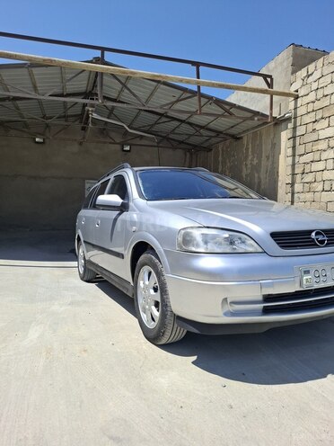 Opel Astra-13