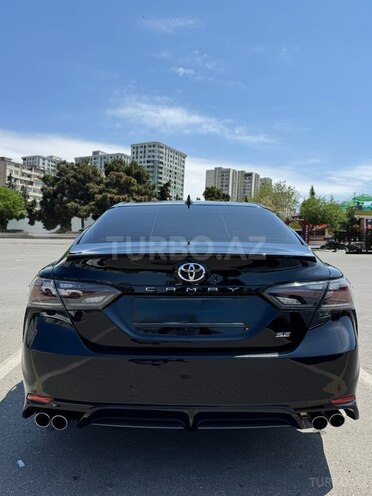 Toyota Camry-4