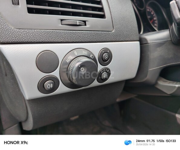 Opel Astra-10