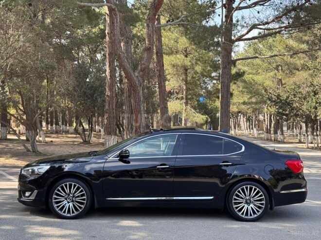 Kia Cadenza-5