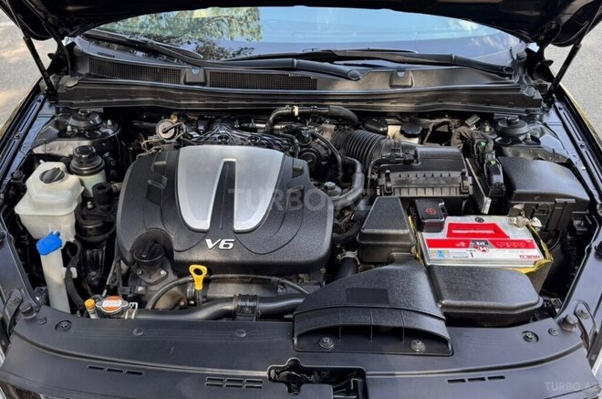 Kia Cadenza-10