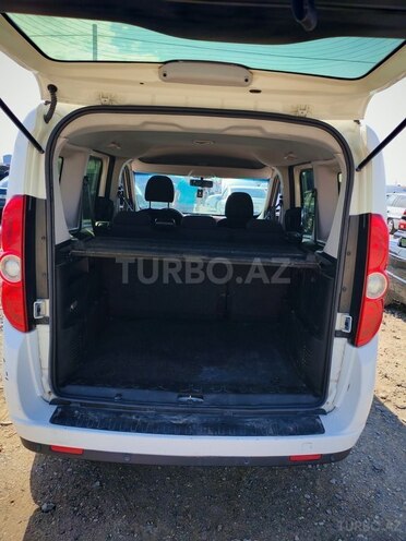 Fiat Doblo-10