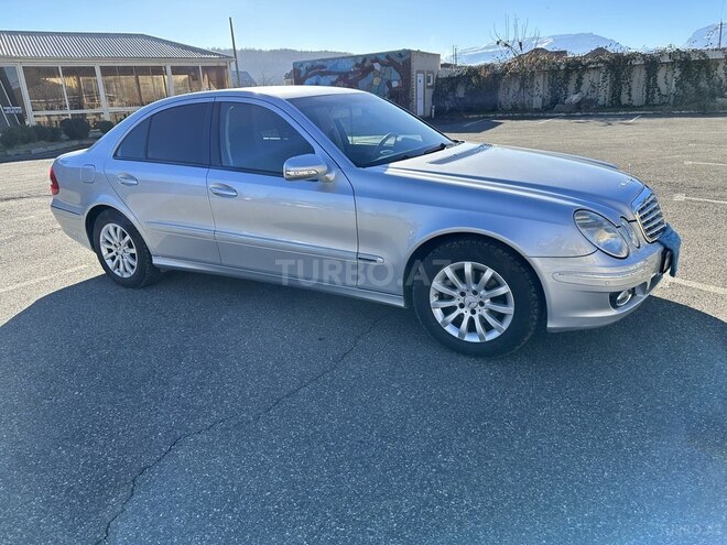 Mercedes E 200-12