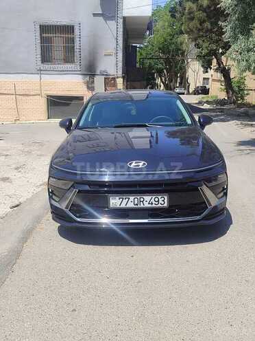 Hyundai Sonata-1