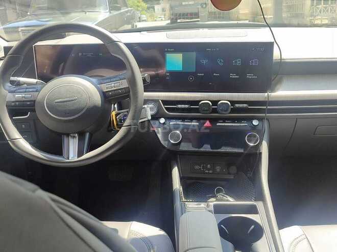 Hyundai Sonata-12