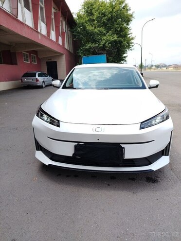 Changan Qiyuan A05-1