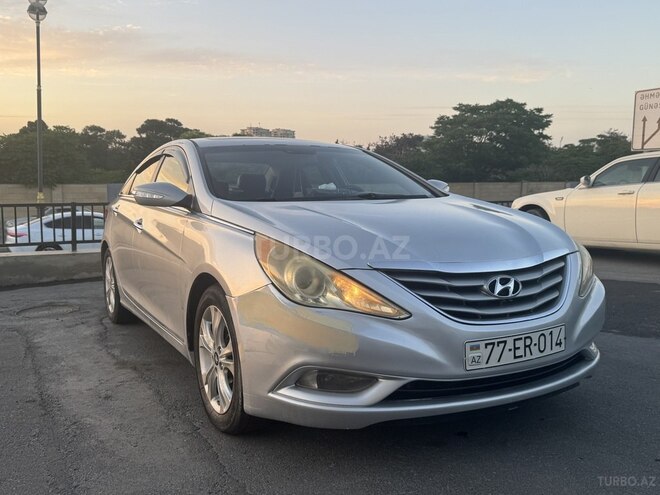 Hyundai Sonata-3
