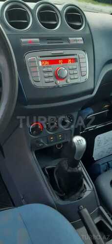 Ford Transit Connect-15