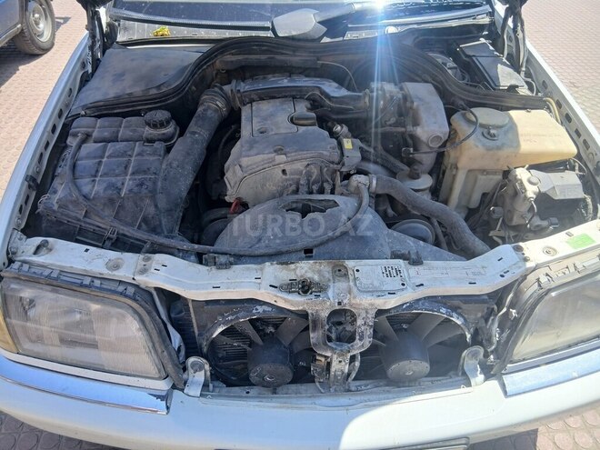 Mercedes C 180-6