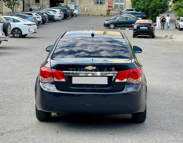 Chevrolet Cruze-5
