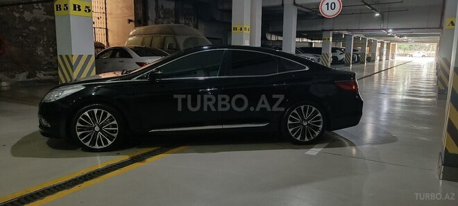 Hyundai Grandeur-8