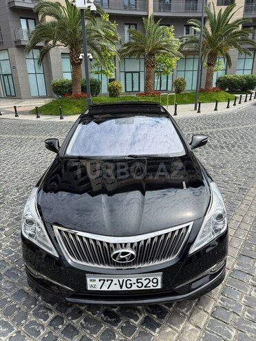 Hyundai Grandeur-1