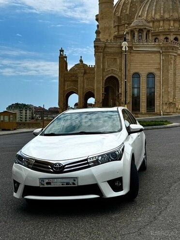 Toyota Corolla-2