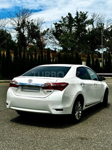 Toyota Corolla-3