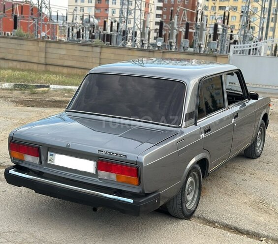 LADA (VAZ) 2107-5
