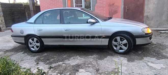 Opel Omega-4