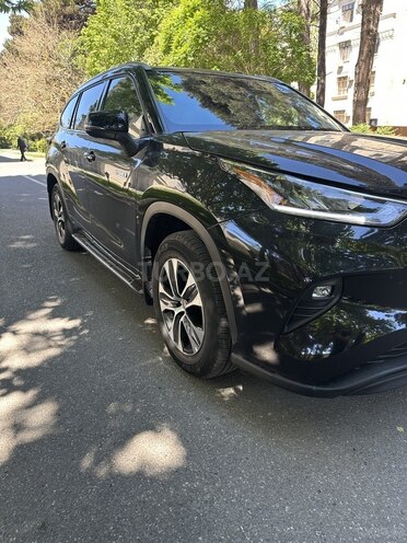 Toyota Highlander-7