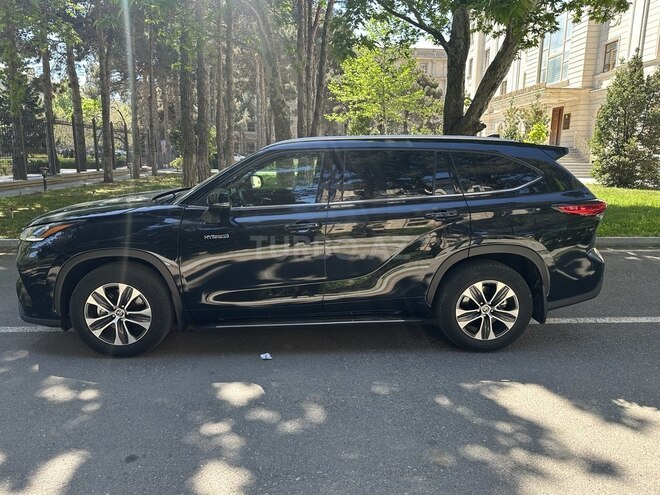 Toyota Highlander-6