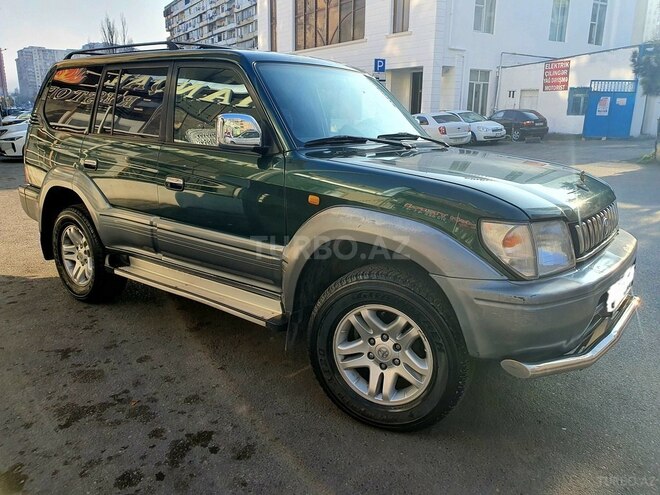 Toyota Land Cruiser Prado-3
