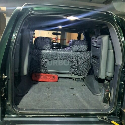 Toyota Land Cruiser Prado-5
