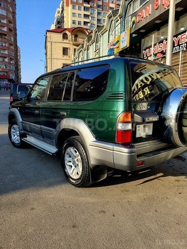 Toyota Land Cruiser Prado-2