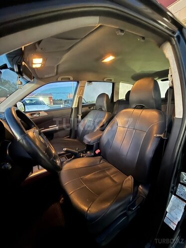 Subaru Forester-10