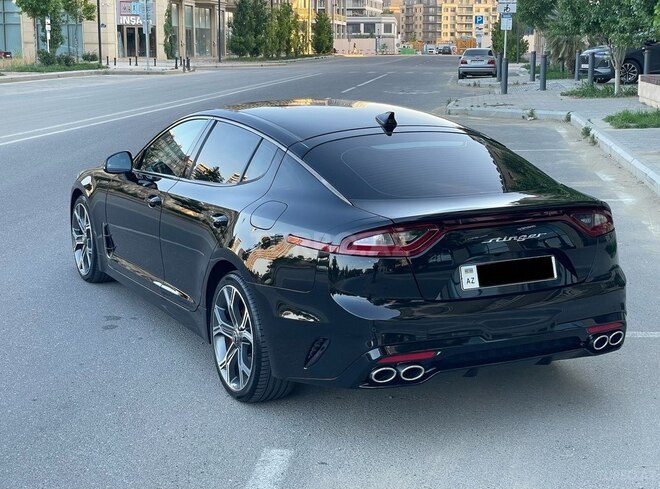 Kia Stinger-4