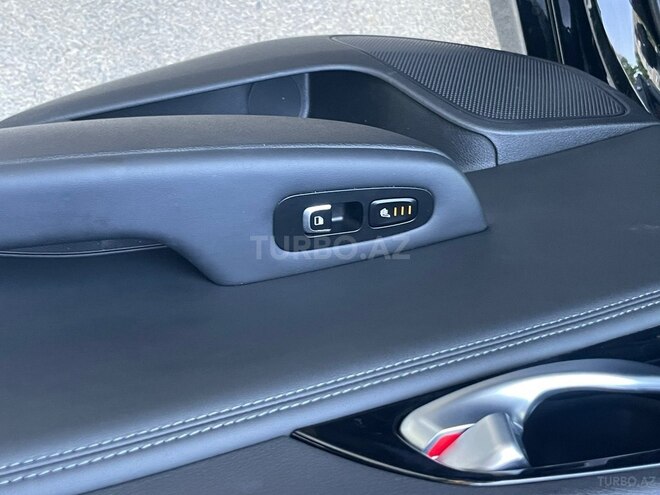 Kia Stinger-10