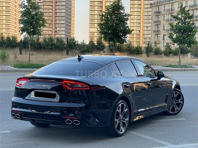 Kia Stinger-6