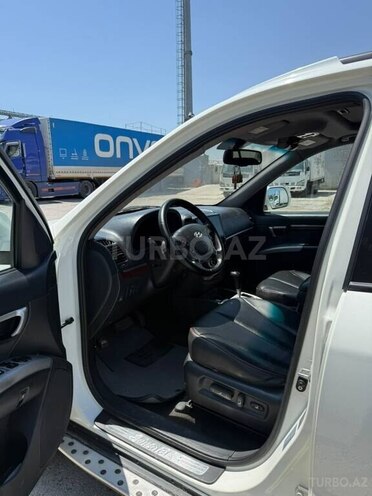 Hyundai Santa Fe-9