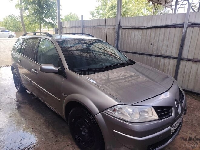 Renault Megane-1