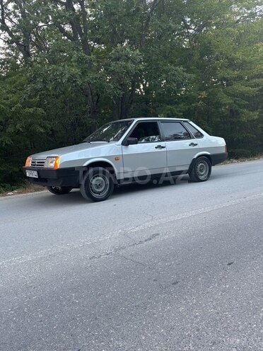 LADA (VAZ) 21099-8