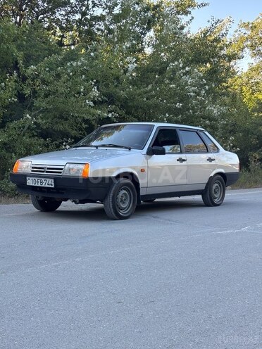 LADA (VAZ) 21099-10