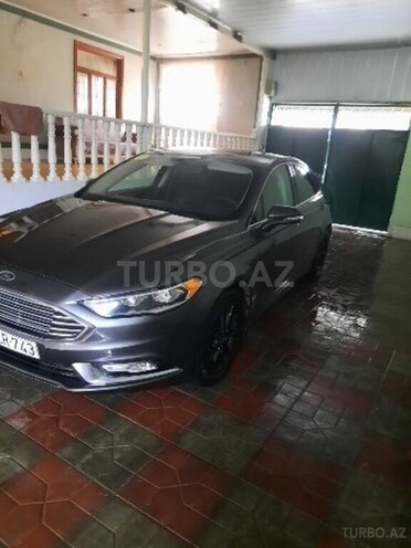 Ford Fusion (North America)-8