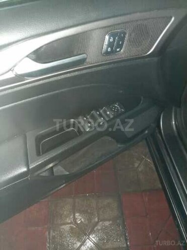 Ford Fusion (North America)-13