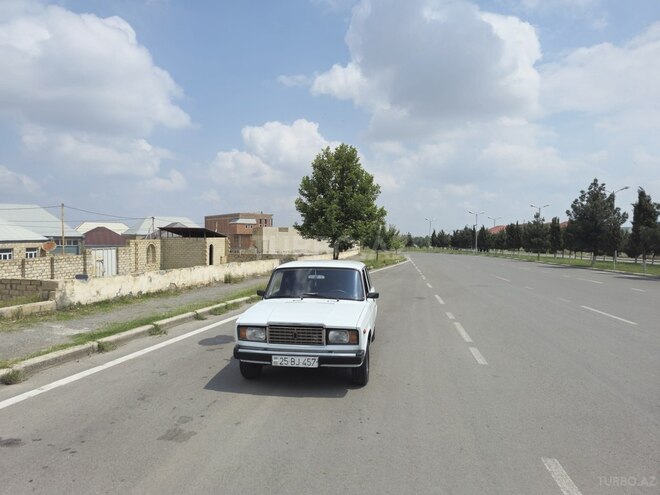 LADA (VAZ) 2107-11