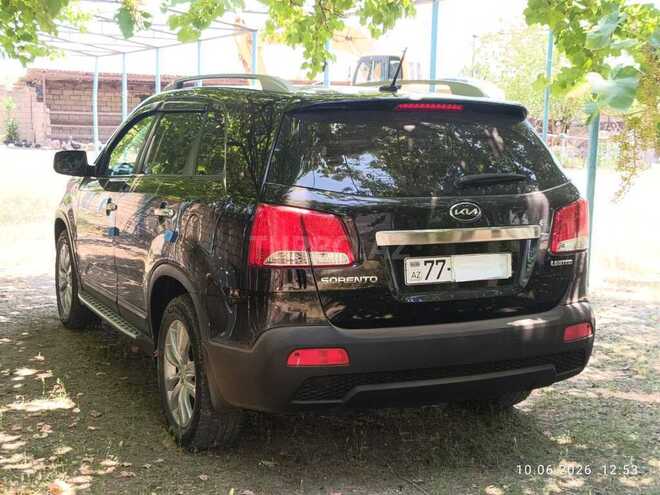 Kia Sorento-4
