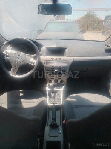 Opel Astra-7