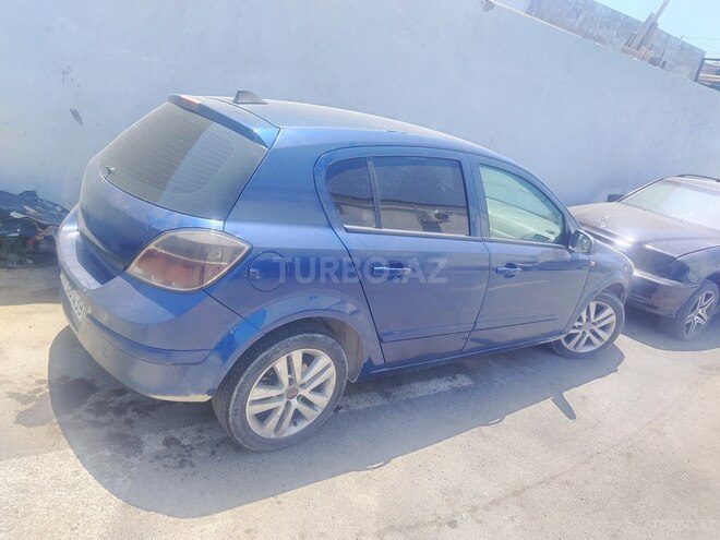 Opel Astra-2