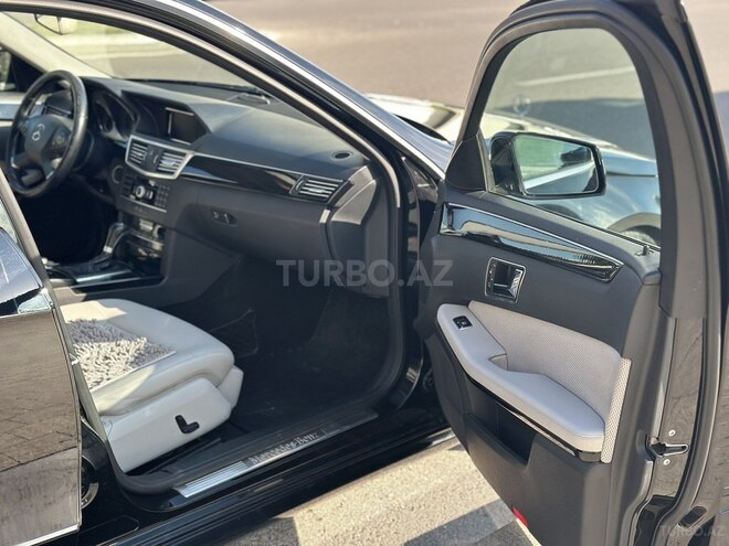 Mercedes E 220-6