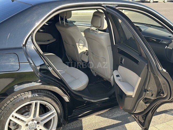 Mercedes E 220-7