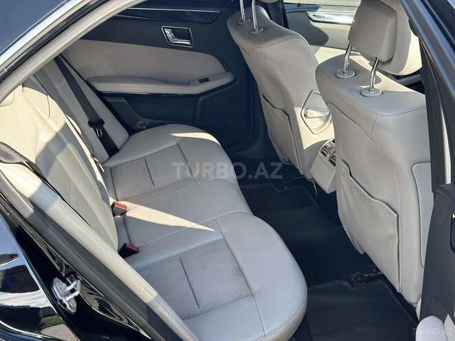 Mercedes E 220-8