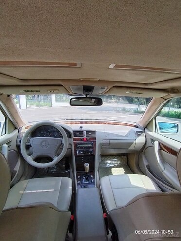 Mercedes C 230-5