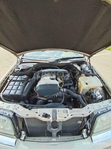 Mercedes C 230-10