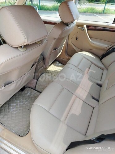 Mercedes C 230-4