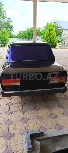 LADA (VAZ) 2107-2