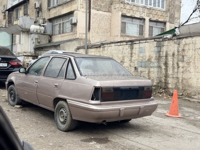 Daewoo Racer-2