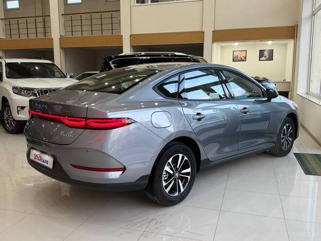 BYD Qin Plus-11