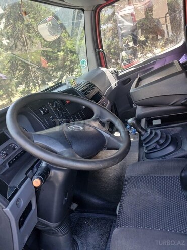 Mercedes Atego 818-6